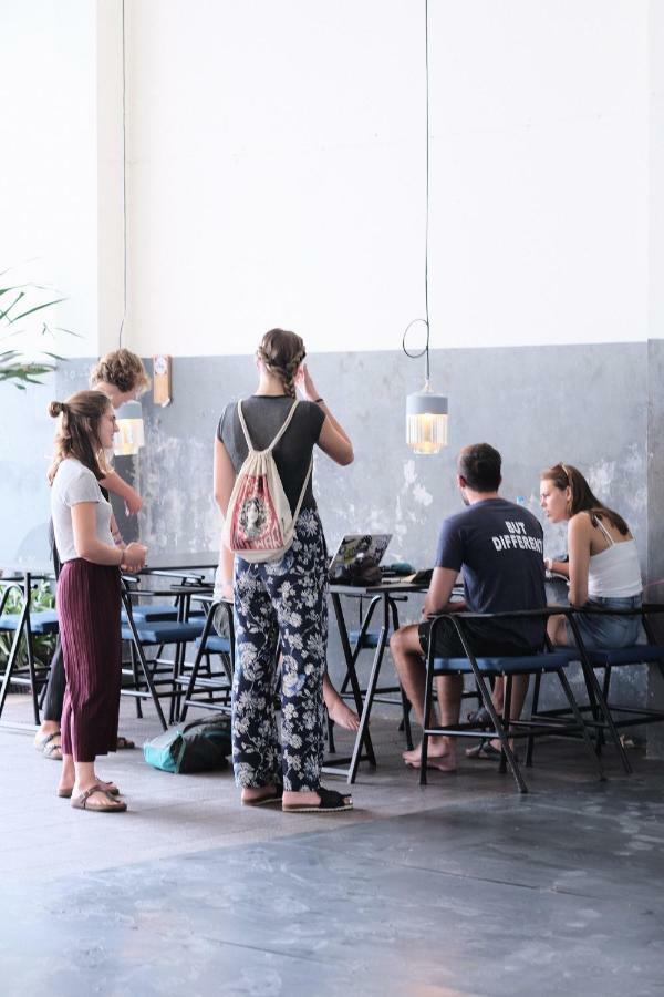 Soundsleep Hostel Csiangraj Kültér fotó